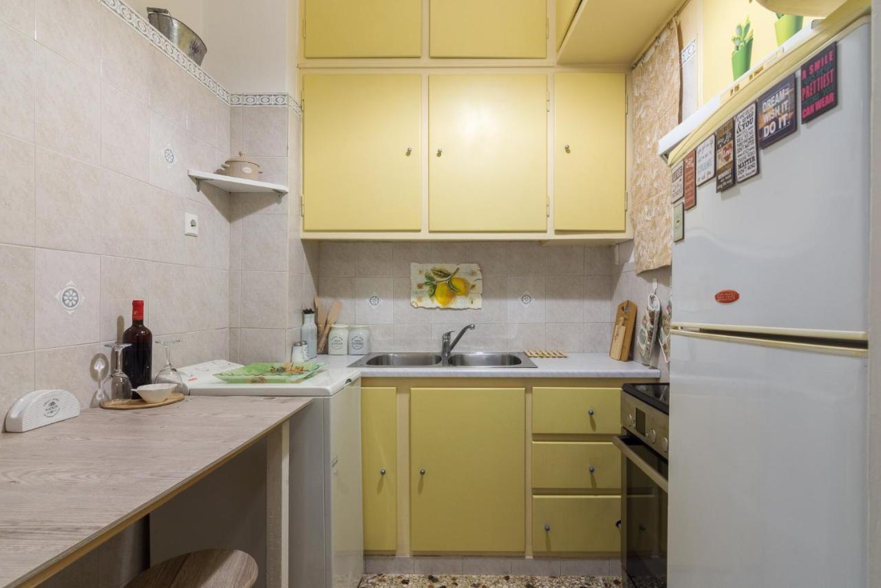 Classic And Modern Apartment In Atene Esterno foto