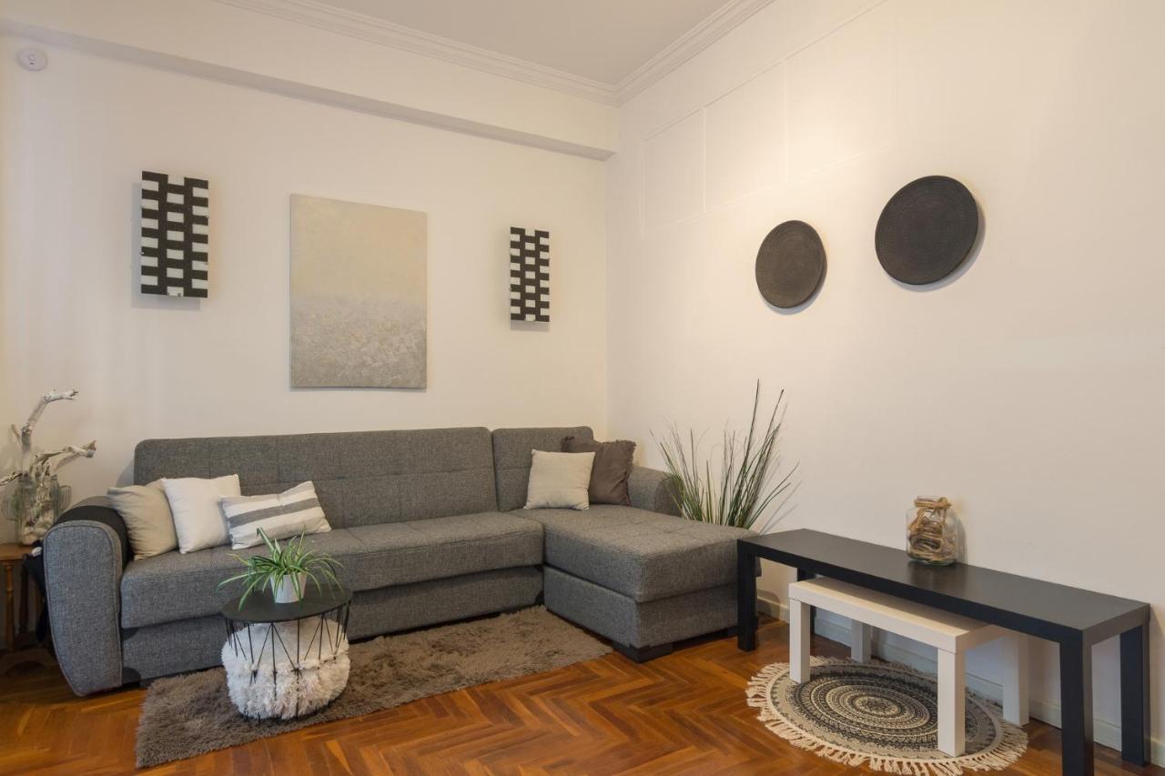 Classic And Modern Apartment In Atene Esterno foto