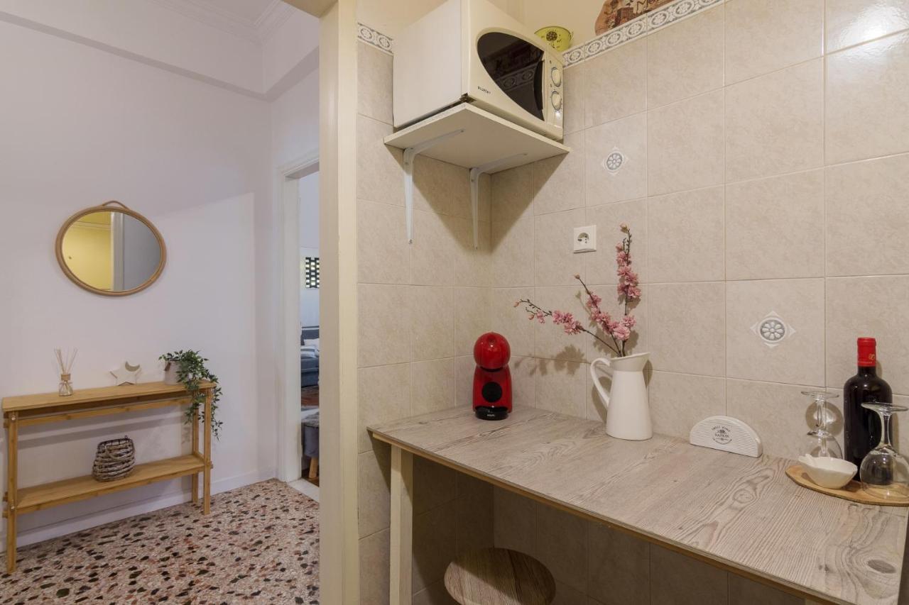 Classic And Modern Apartment In Atene Esterno foto